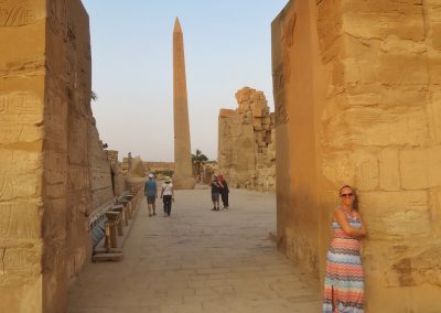 Christa im Karnak Tempel
